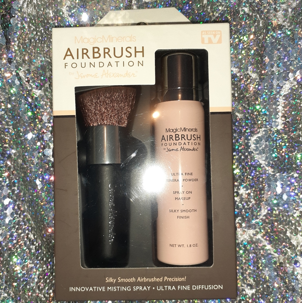MagicMinerals AirBrush Foundation 2 Piece Set